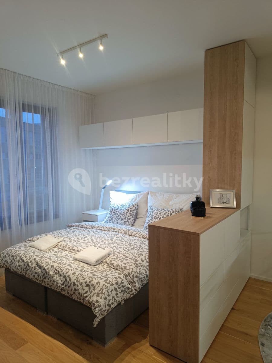 Pronájem bytu 1+kk 42 m², Jankovcova, Praha, Praha Pronájem bytu 1+kk 42 m², Jankovcova, Praha, Praha