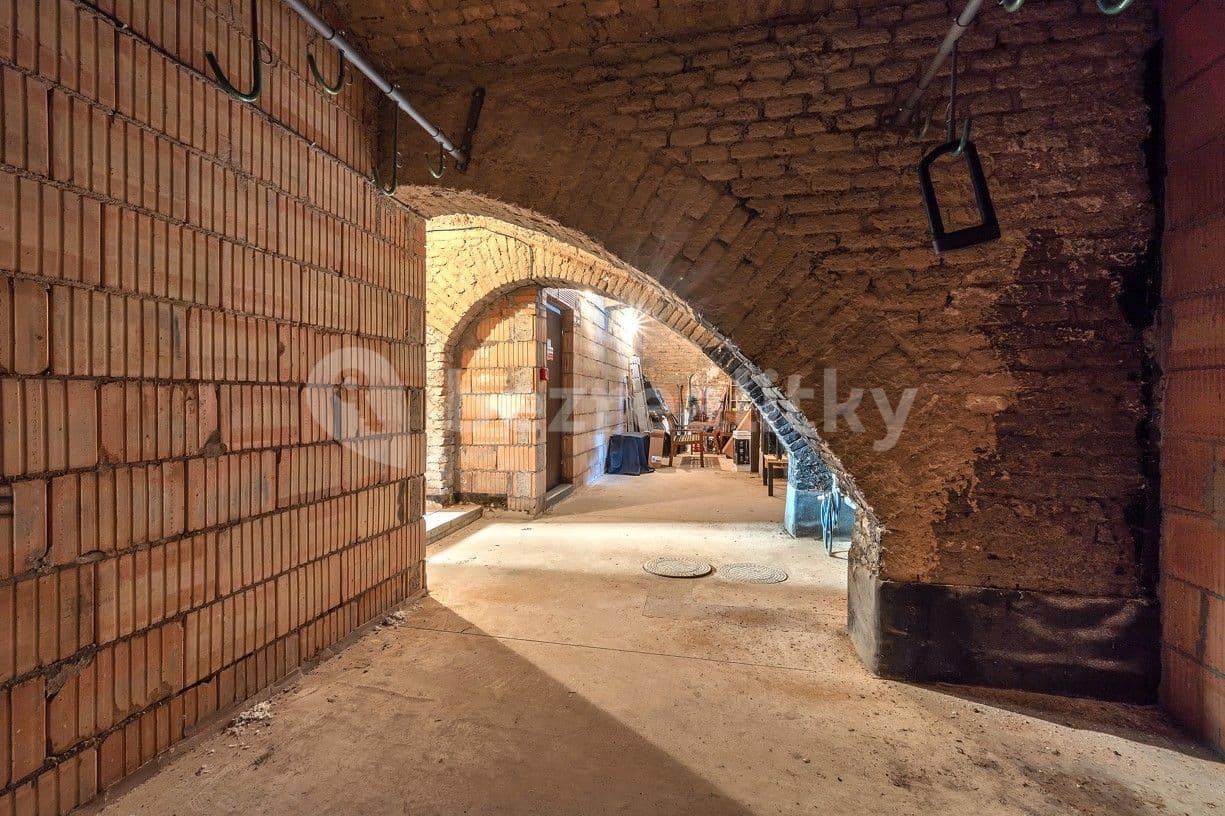 Pronájem bytu 2+kk 36 m², Pod Labuťkou, Praha, Praha Pronájem bytu 2+kk 36 m², Pod Labuťkou, Praha, Praha