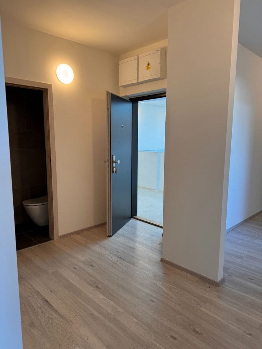 Pronájem bytu 3+kk 90 m², Oldřichovská, Praha, Praha Pronájem bytu 3+kk 90 m², Oldřichovská, Praha, Praha