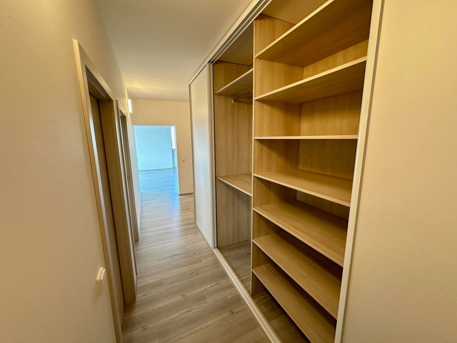 Pronájem bytu 3+kk 90 m², Oldřichovská, Praha, Praha Pronájem bytu 3+kk 90 m², Oldřichovská, Praha, Praha