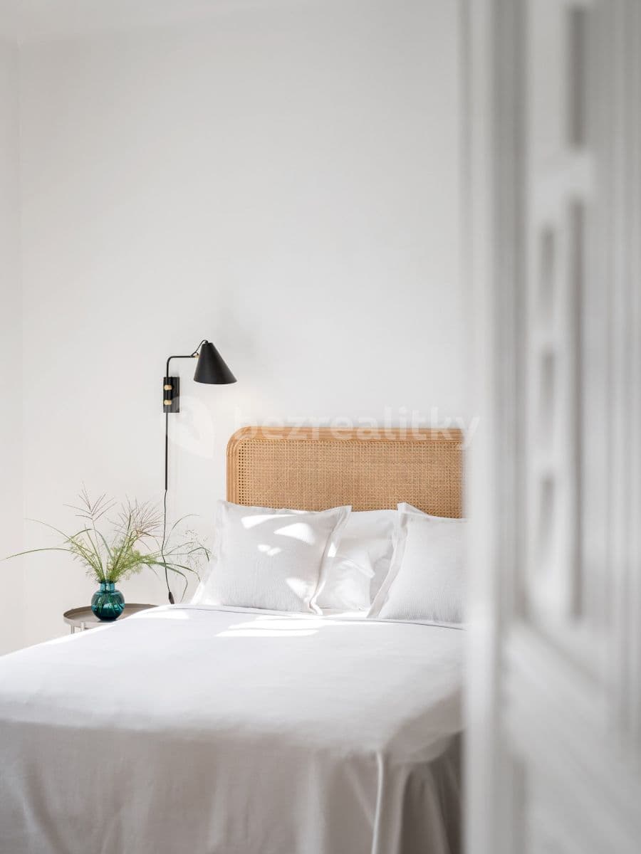 Pronájem bytu 2+1 66 m², Mařákova, Praha, Praha Pronájem bytu 2+1 66 m², Mařákova, Praha, Praha