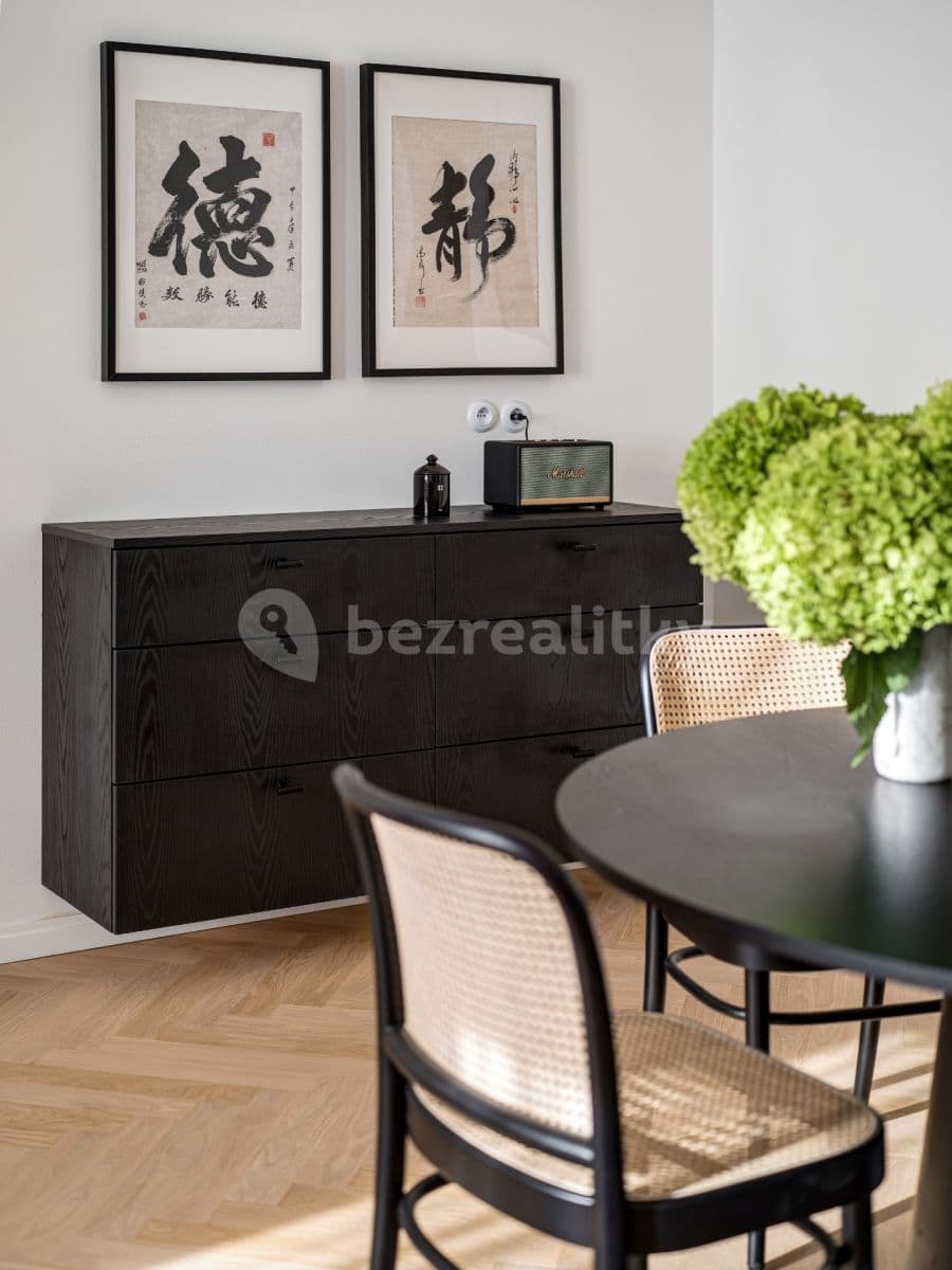 Pronájem bytu 2+1 66 m², Mařákova, Praha, Praha Pronájem bytu 2+1 66 m², Mařákova, Praha, Praha