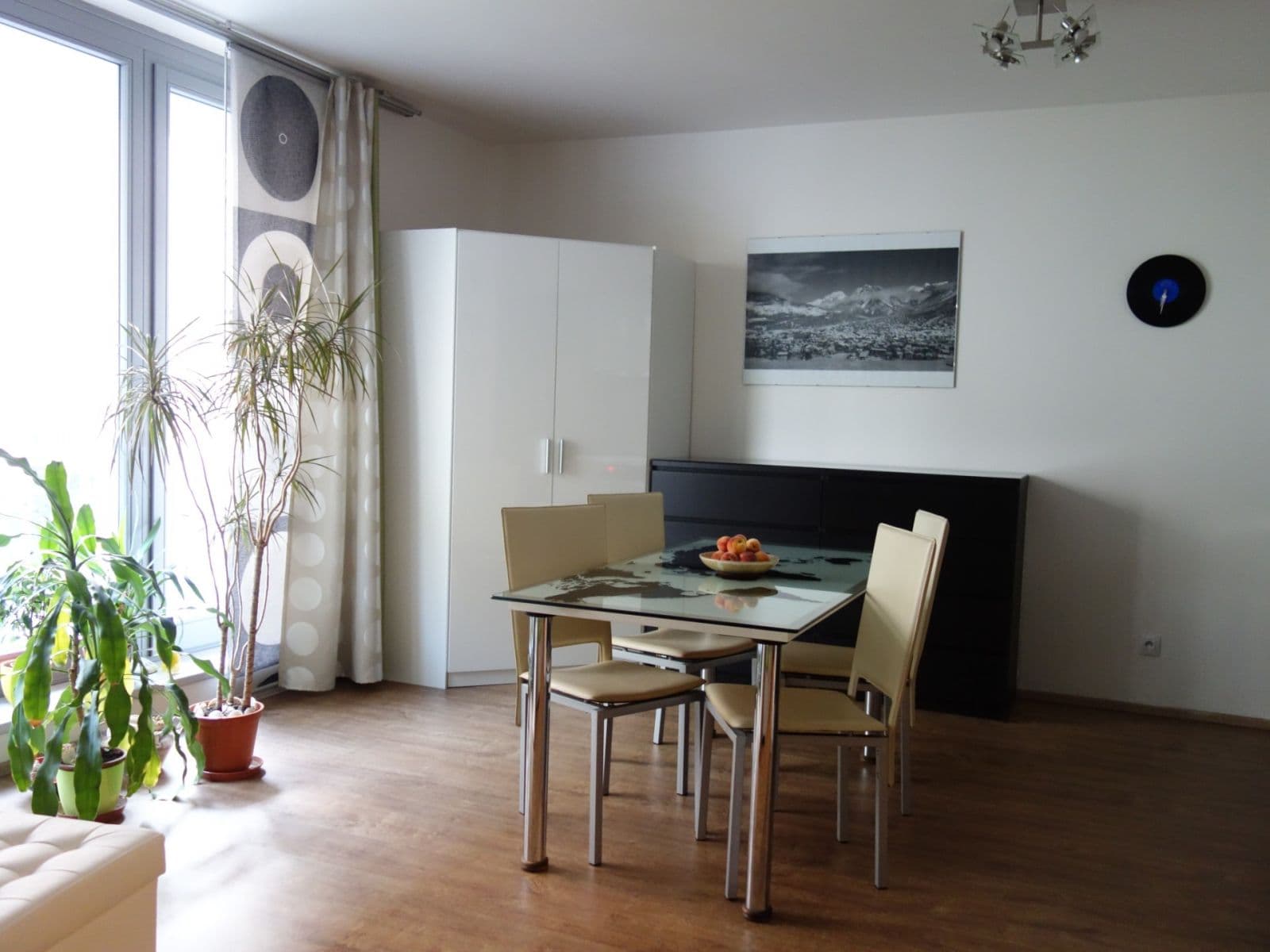 Pronájem bytu Garsoniéra 42 m², Cihlářská, Brno, Jihomoravský kraj Pronájem bytu Garsoniéra 42 m², Cihlářská, Brno, Jihomoravský kraj