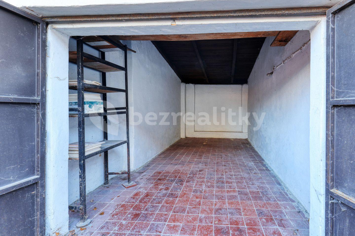 Prodej garáže 17 m², U Keramičky, Chlumčany, Plzeňský kraj