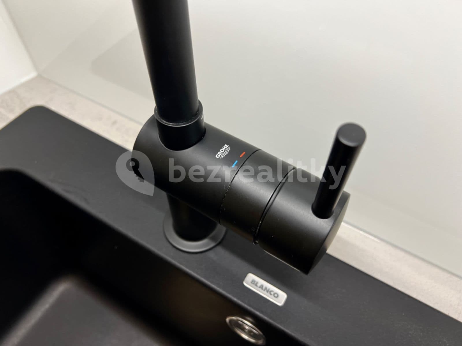 Pronájem bytu 1+kk 26 m², Ostrovní, Praha, Praha Pronájem bytu 1+kk 26 m², Ostrovní, Praha, Praha