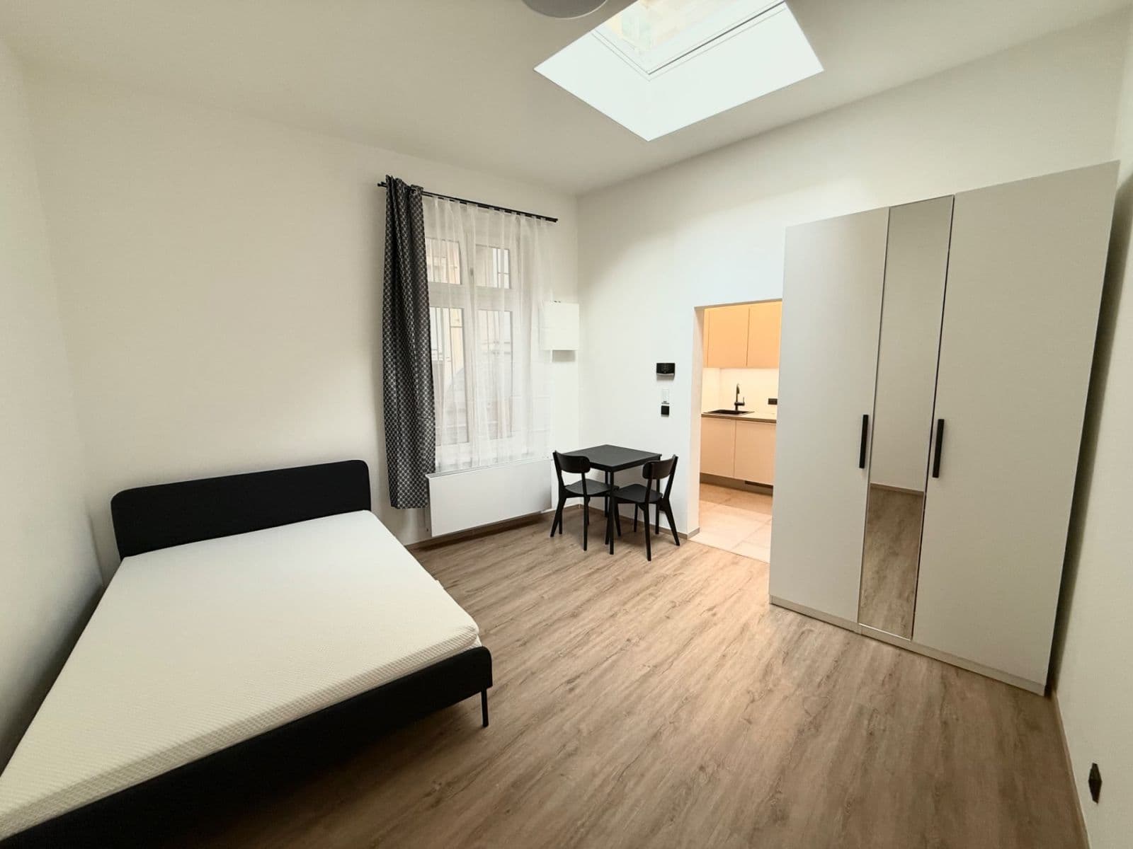 Pronájem bytu 1+kk 26 m², Ostrovní, Praha, Praha Pronájem bytu 1+kk 26 m², Ostrovní, Praha, Praha
