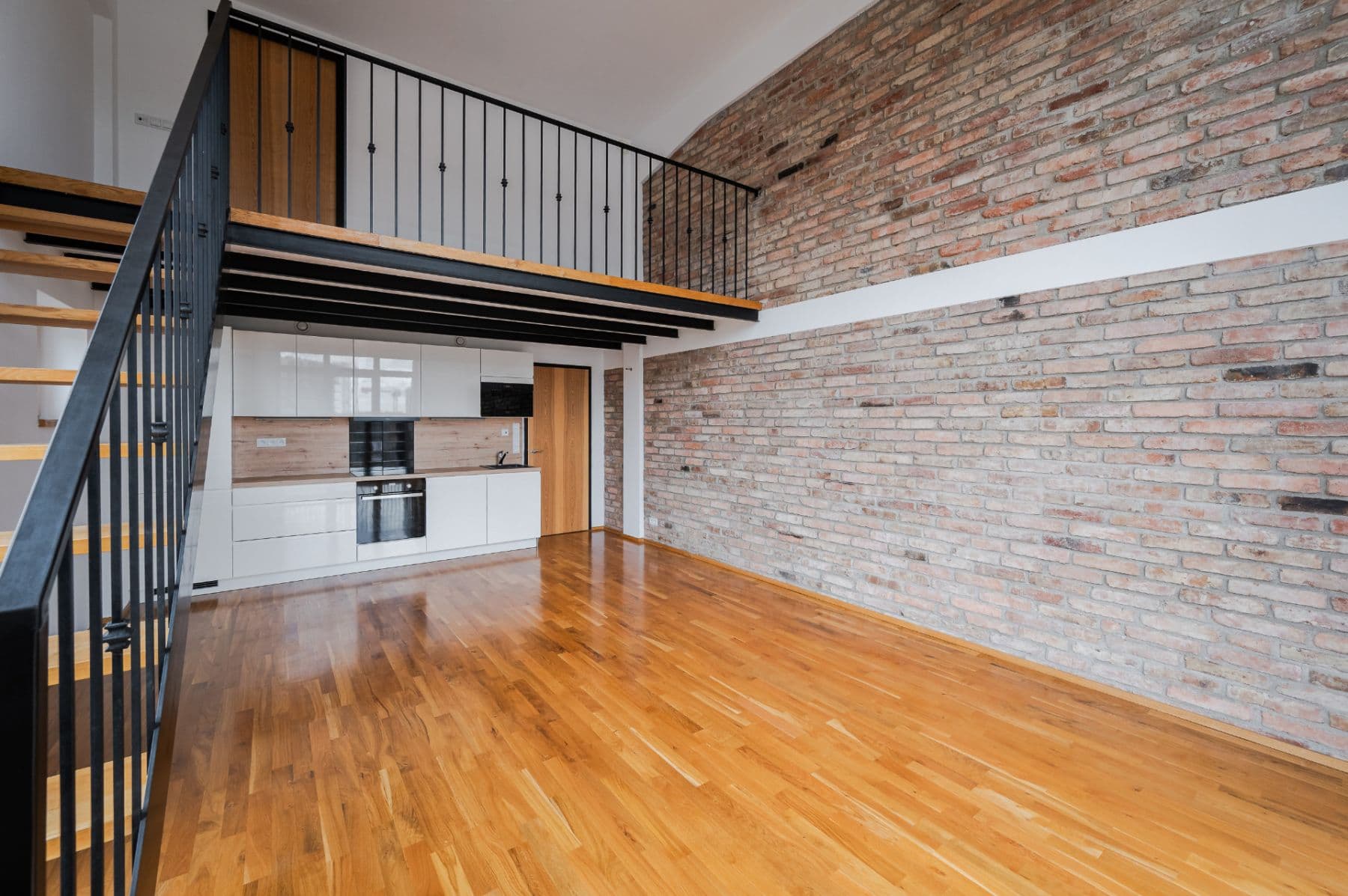 Pronájem bytu 3+kk 94 m², Ambrožova, Praha, Praha Pronájem bytu 3+kk 94 m², Ambrožova, Praha, Praha