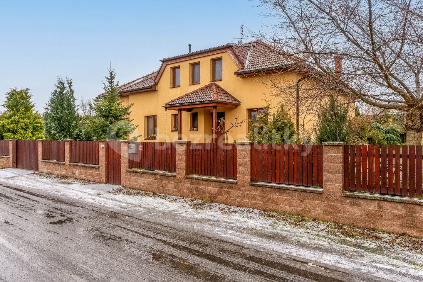 Prodej domu 190 m², pozemek 1.196 m², U studánky, Veleň, Středočeský kraj