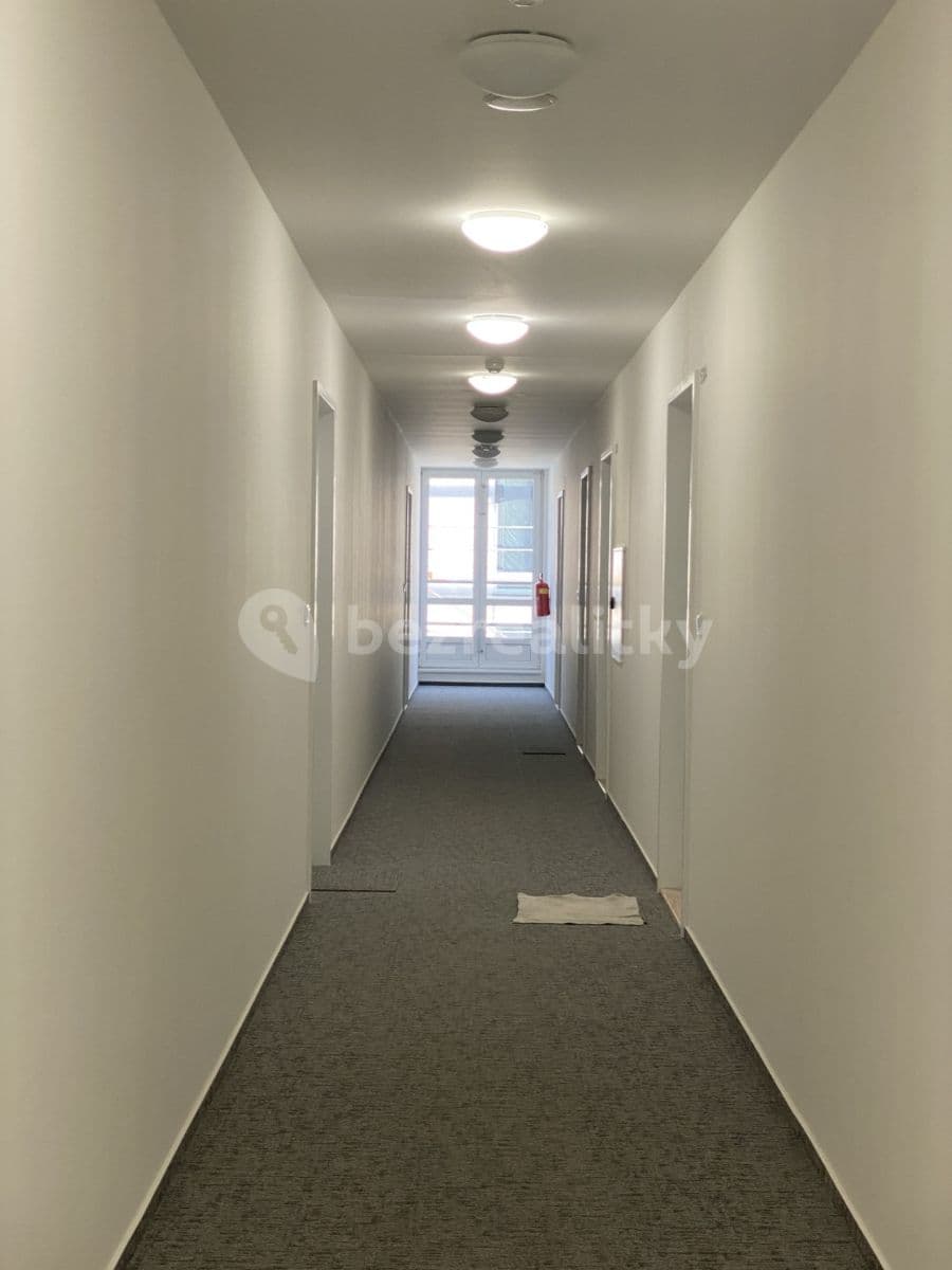 Pronájem bytu 1+kk 27 m², Perucká, Praha, Praha Pronájem bytu 1+kk 27 m², Perucká, Praha, Praha