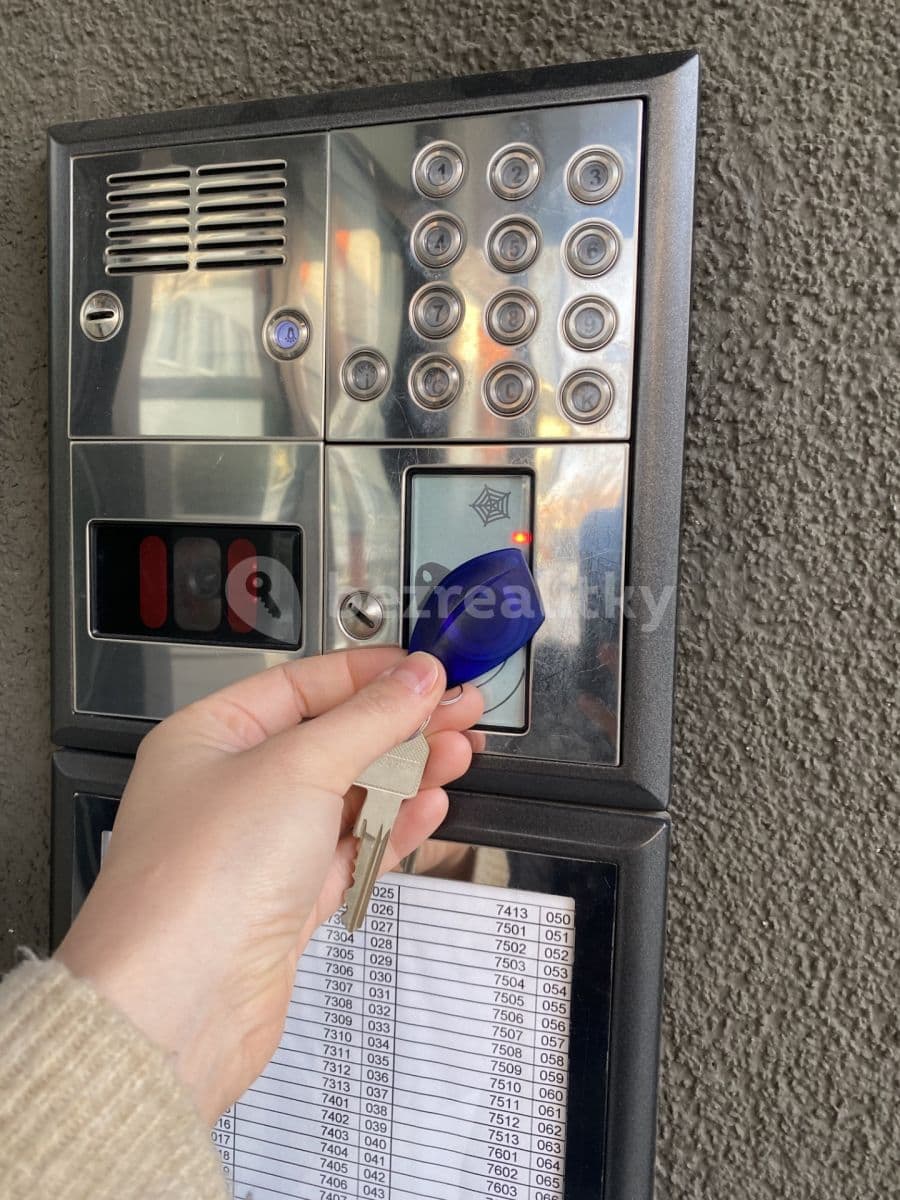 Pronájem bytu 1+kk 27 m², Perucká, Praha, Praha Pronájem bytu 1+kk 27 m², Perucká, Praha, Praha