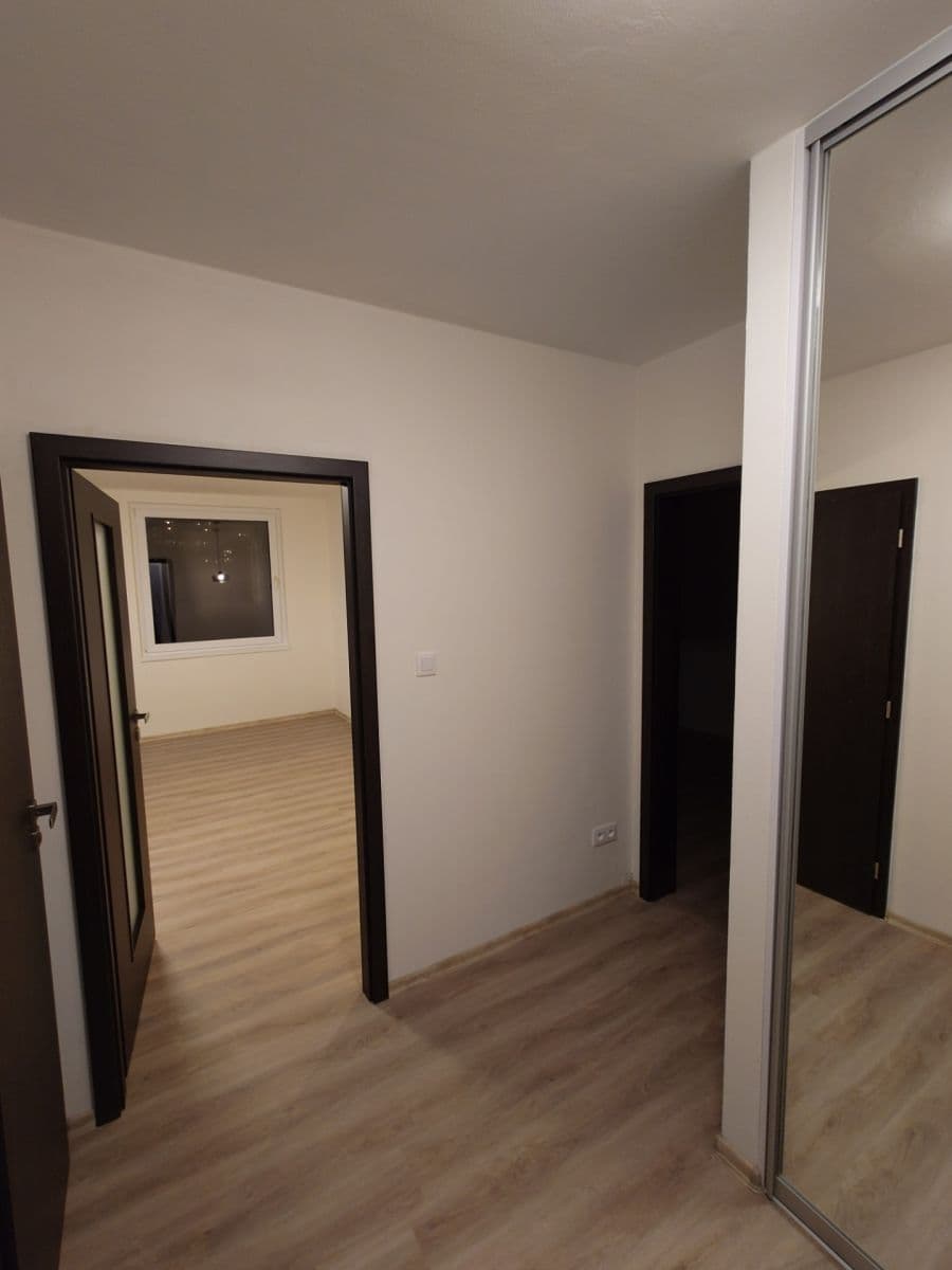 Pronájem bytu 2+kk 48 m², Jordana Jovkova, Praha, Praha Pronájem bytu 2+kk 48 m², Jordana Jovkova, Praha, Praha