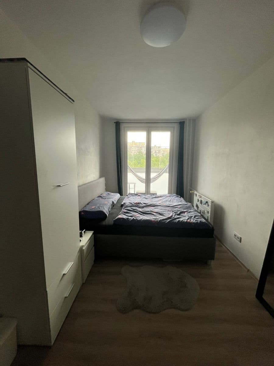 Pronájem bytu 2+kk 48 m², Jordana Jovkova, Praha, Praha Pronájem bytu 2+kk 48 m², Jordana Jovkova, Praha, Praha