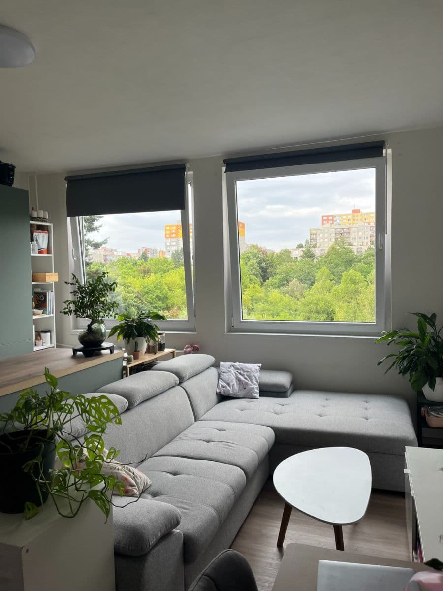 Pronájem bytu 2+kk 48 m², Jordana Jovkova, Praha, Praha Pronájem bytu 2+kk 48 m², Jordana Jovkova, Praha, Praha