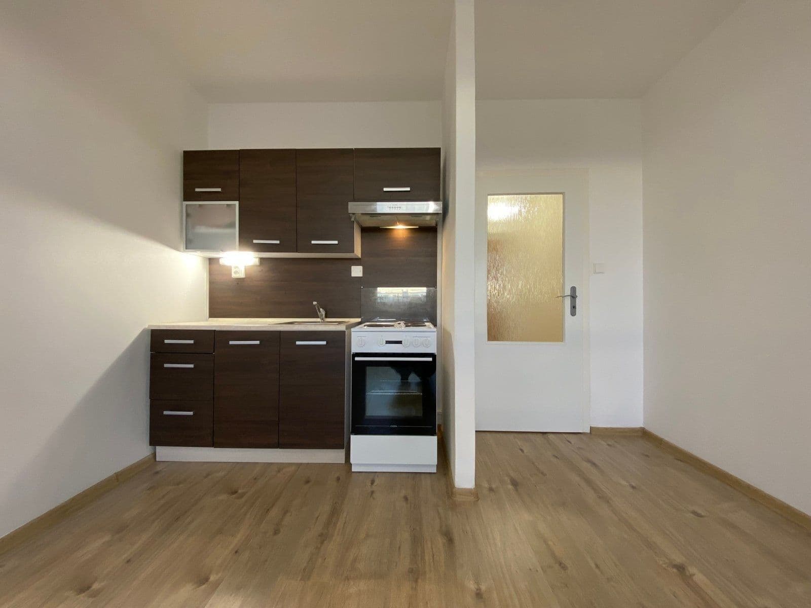 Pronájem bytu 1+kk 28 m², Okružní, Orlová, Moravskoslezský kraj Pronájem bytu 1+kk 28 m², Okružní, Orlová, Moravskoslezský kraj
