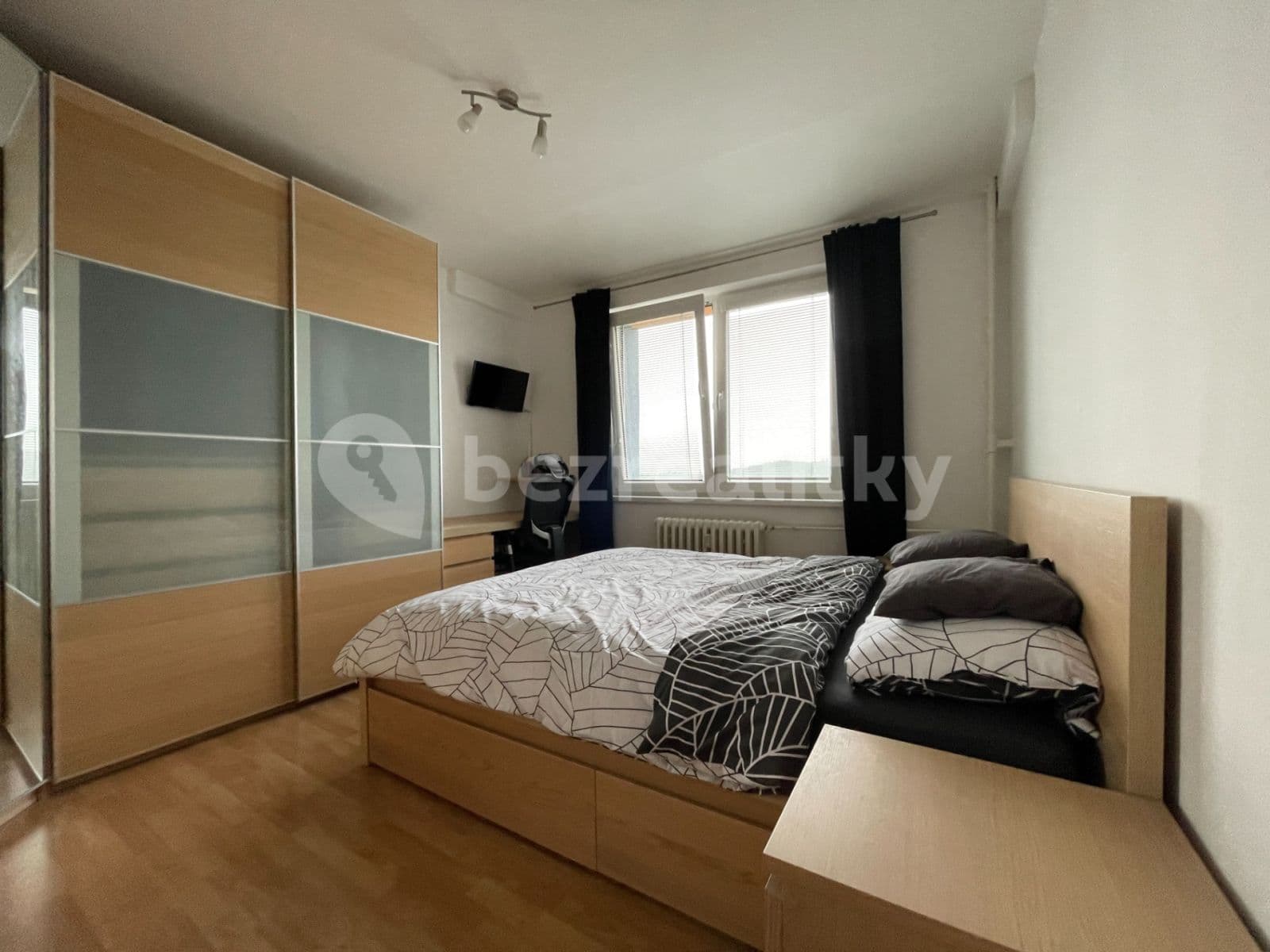 Pronájem bytu 2+kk 40 m², Štúrova, Praha, Praha Pronájem bytu 2+kk 40 m², Štúrova, Praha, Praha