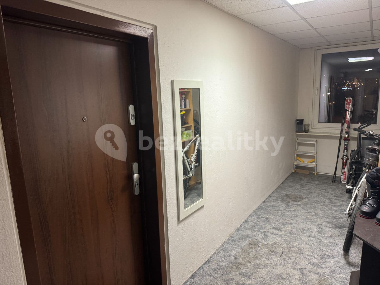 Pronájem bytu 2+kk 40 m², Štúrova, Praha, Praha Pronájem bytu 2+kk 40 m², Štúrova, Praha, Praha