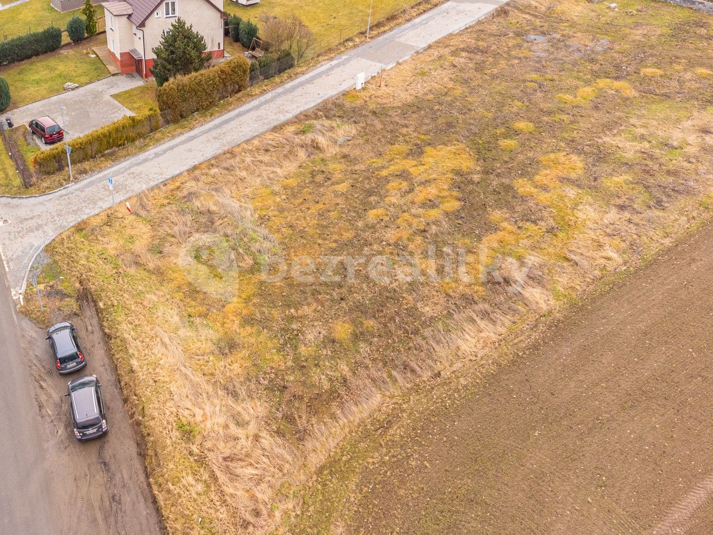 Prodej pozemku 1.089 m², Přestavlky u Čerčan, Středočeský kraj
