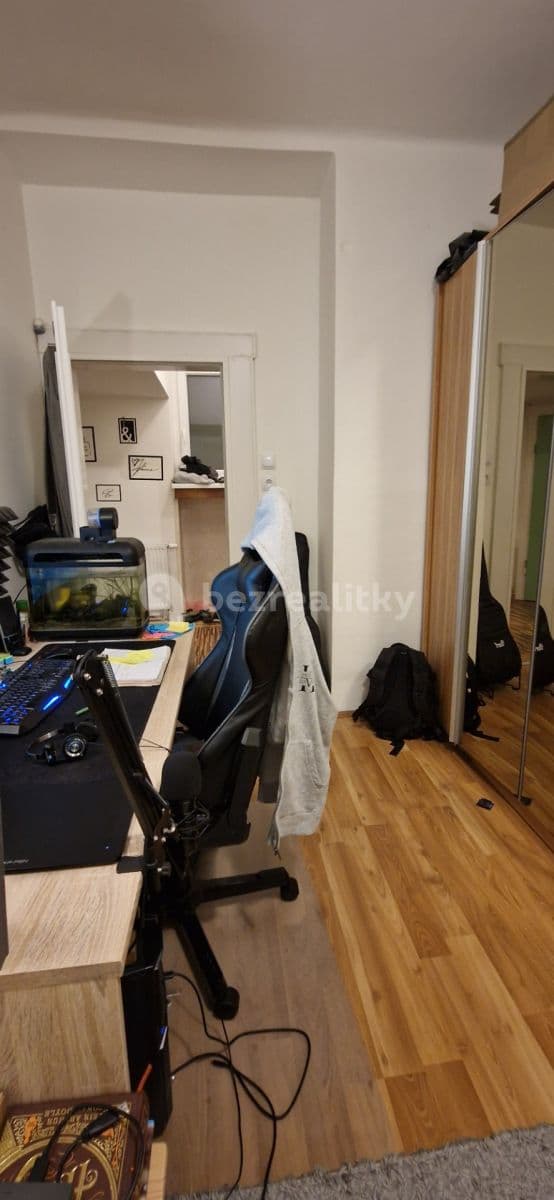 Pronájem bytu 1+1 41 m², Biskupcova, Praha, Praha Pronájem bytu 1+1 41 m², Biskupcova, Praha, Praha