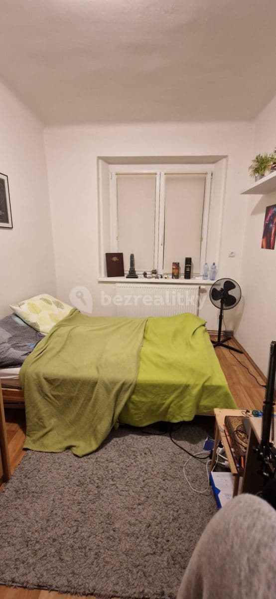 Pronájem bytu 1+1 41 m², Biskupcova, Praha, Praha Pronájem bytu 1+1 41 m², Biskupcova, Praha, Praha