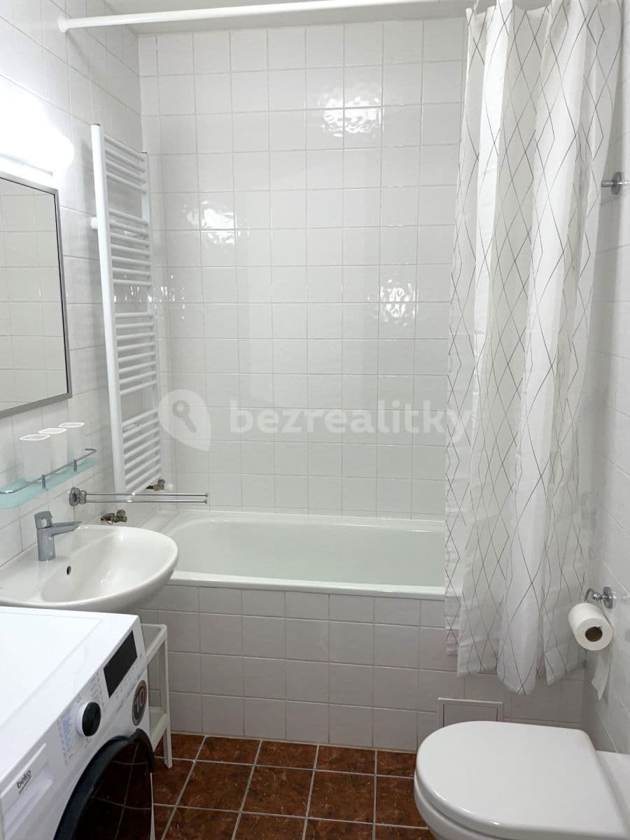 Pronájem bytu 3+1 57 m², Havlovská, Praha, Praha Pronájem bytu 3+1 57 m², Havlovská, Praha, Praha