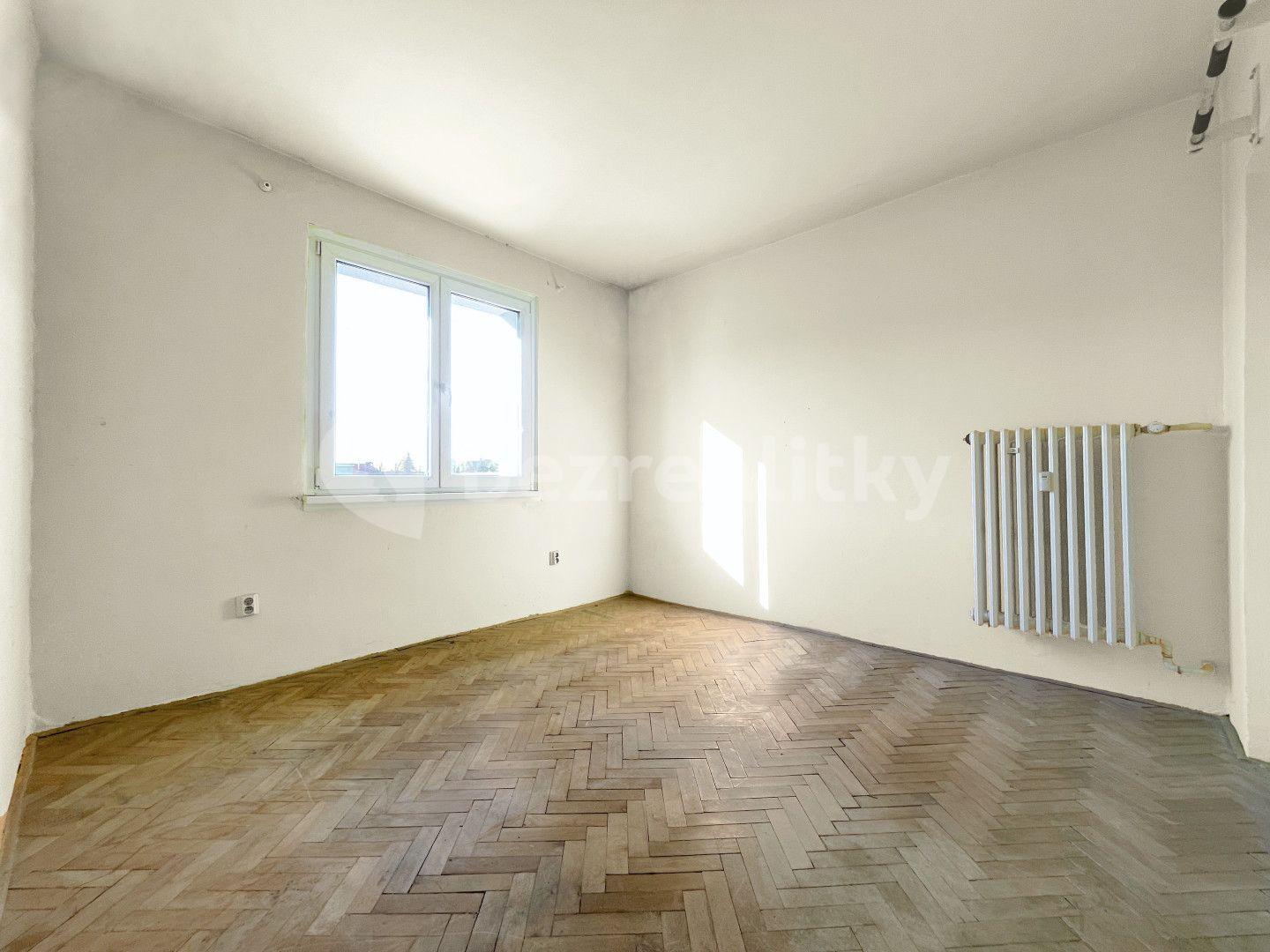 Prodej bytu 3+1 60 m², Optiky, Přerov, Olomoucký kraj