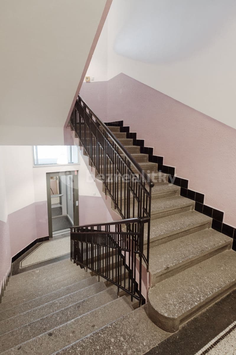 Pronájem bytu 2+kk 39 m², Na Dolinách, Praha, Praha Pronájem bytu 2+kk 39 m², Na Dolinách, Praha, Praha