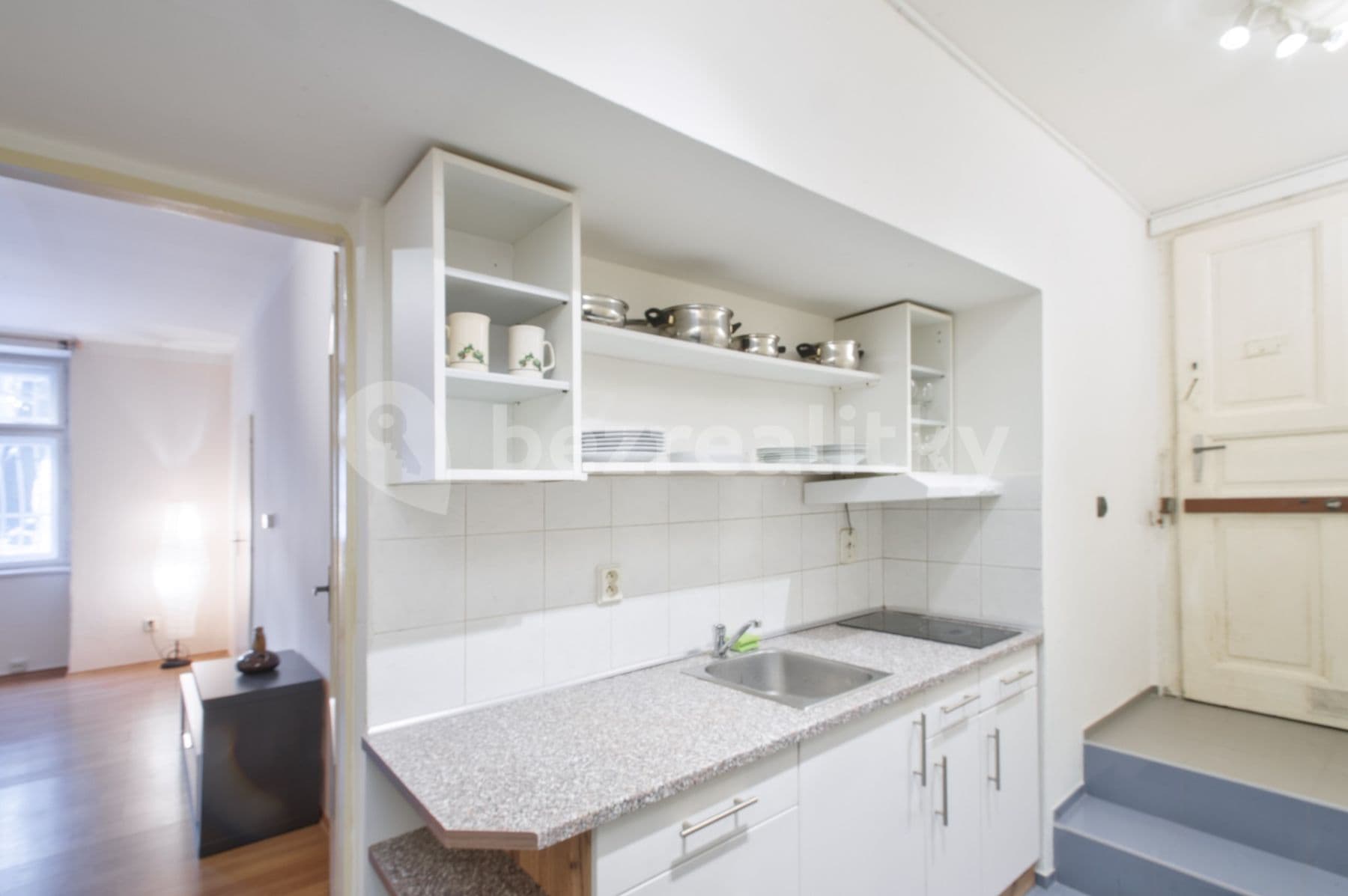 Pronájem bytu 2+kk 39 m², Na Dolinách, Praha, Praha Pronájem bytu 2+kk 39 m², Na Dolinách, Praha, Praha