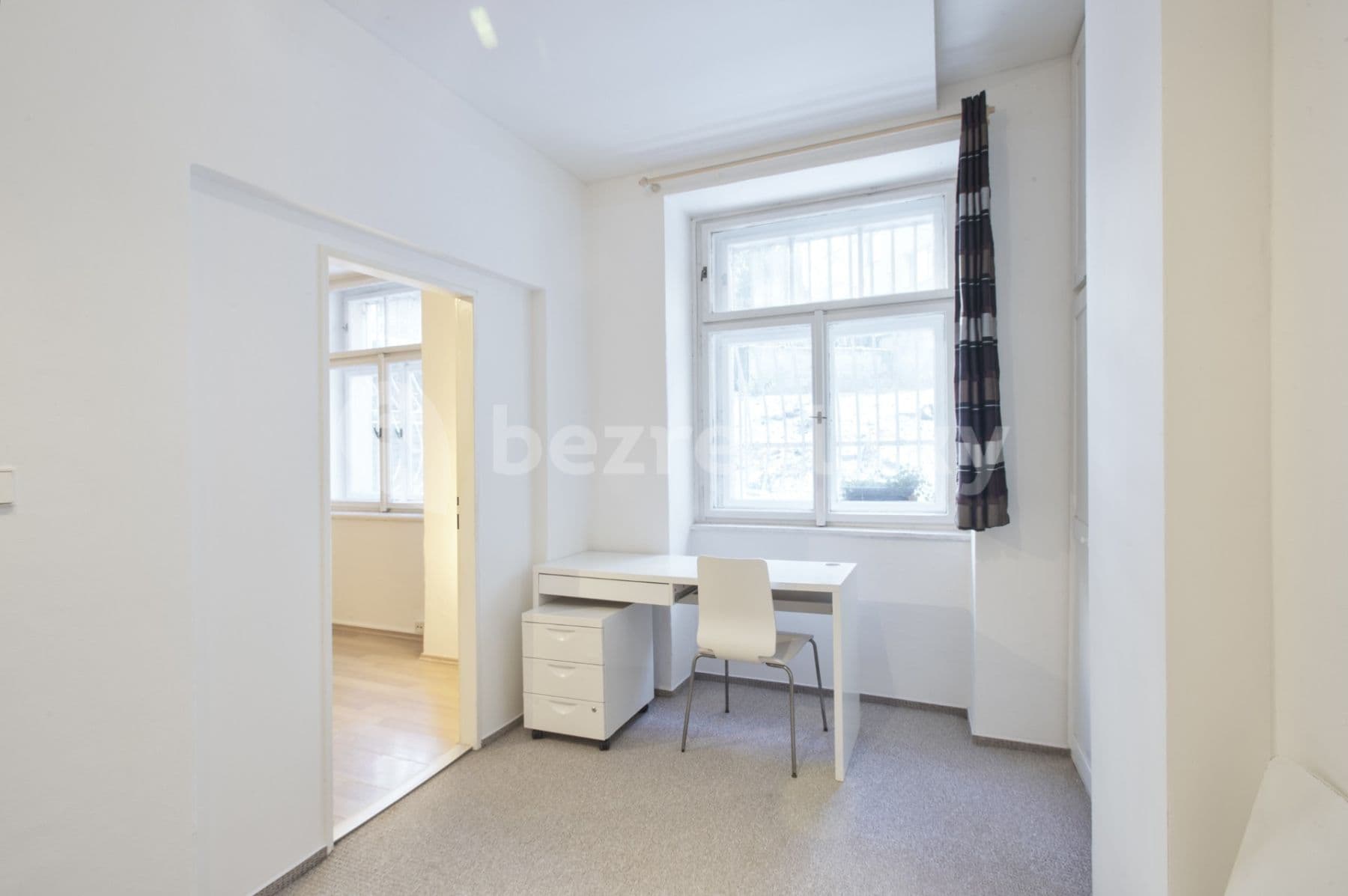 Pronájem bytu 2+kk 39 m², Na Dolinách, Praha, Praha Pronájem bytu 2+kk 39 m², Na Dolinách, Praha, Praha