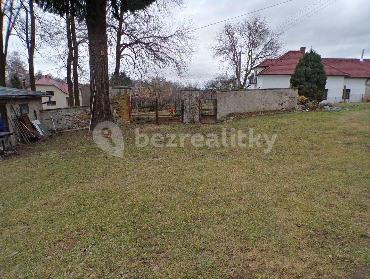Prodej domu 260 m², pozemek 5.061 m², Třebětín, Středočeský kraj