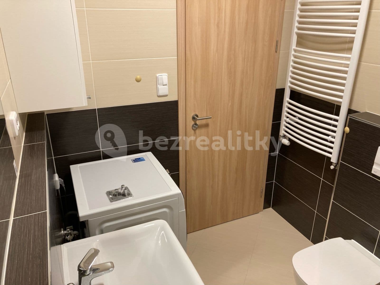Pronájem bytu 2+kk 51 m², náměstí Olgy Scheinpflugové, Praha, Praha Pronájem bytu 2+kk 51 m², náměstí Olgy Scheinpflugové, Praha, Praha