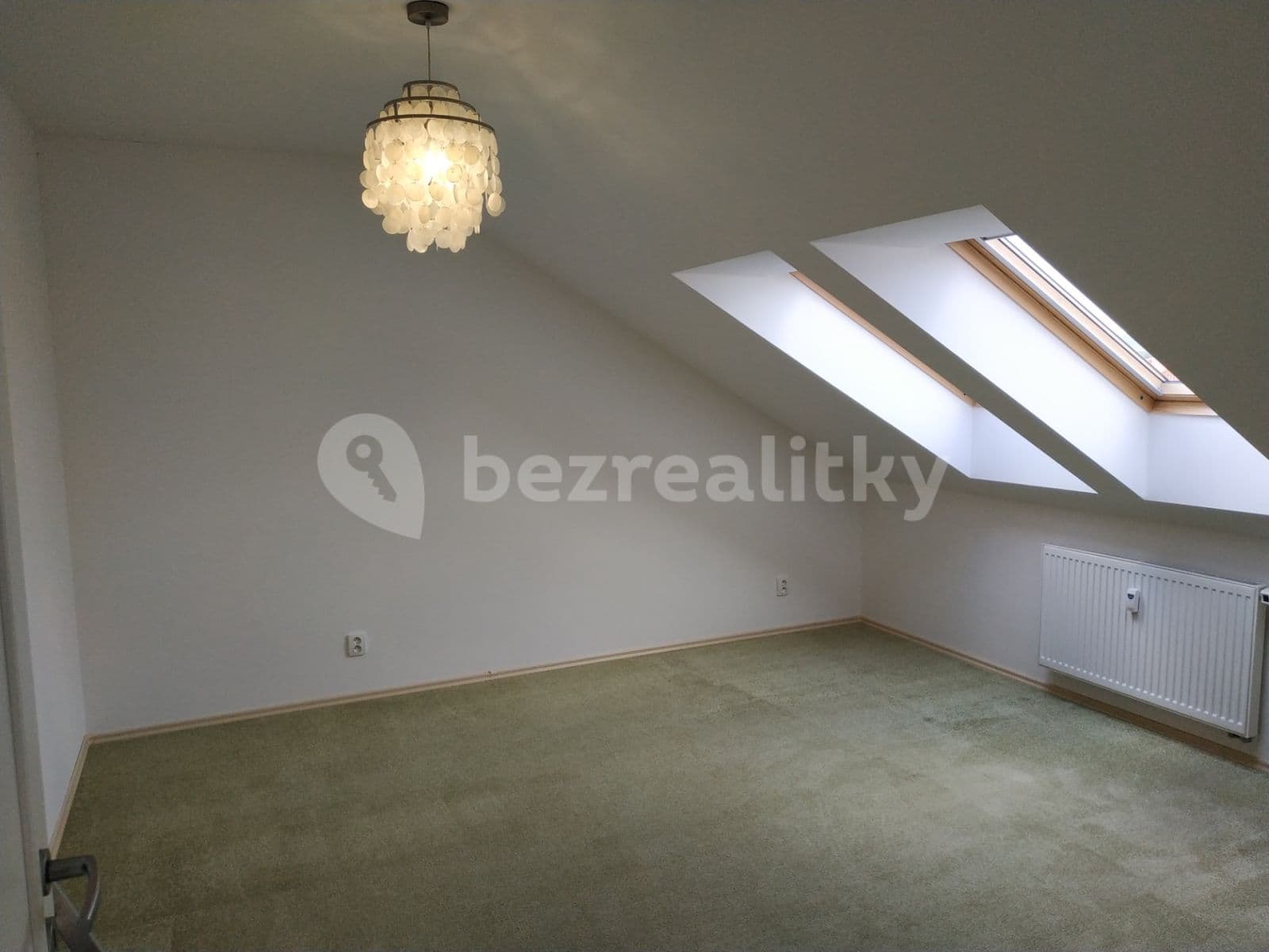 Pronájem bytu 3+kk 80 m², Holubice, Jihomoravský kraj Pronájem bytu 3+kk 80 m², Holubice, Jihomoravský kraj