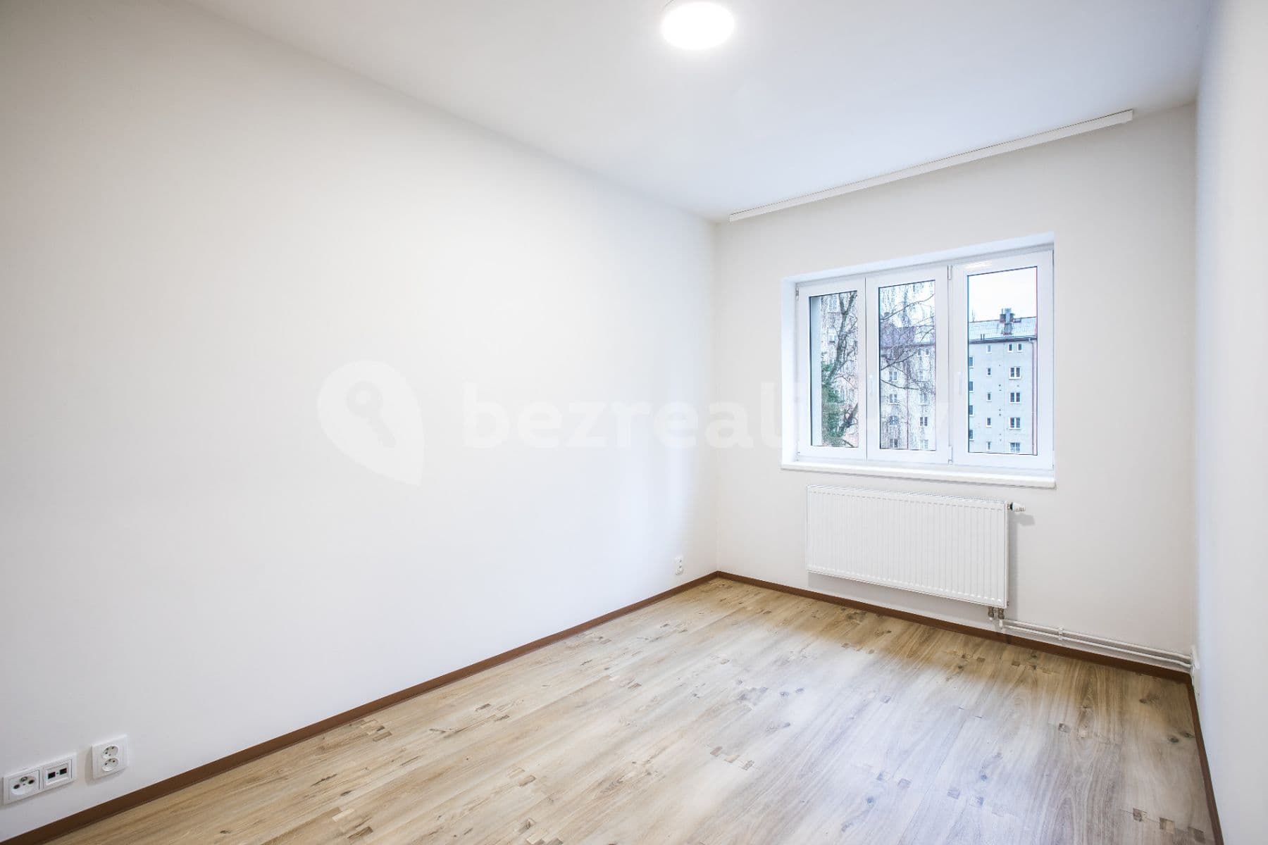 Pronájem bytu 2+1 56 m², Jungmannova, Liberec, Liberecký kraj Pronájem bytu 2+1 56 m², Jungmannova, Liberec, Liberecký kraj