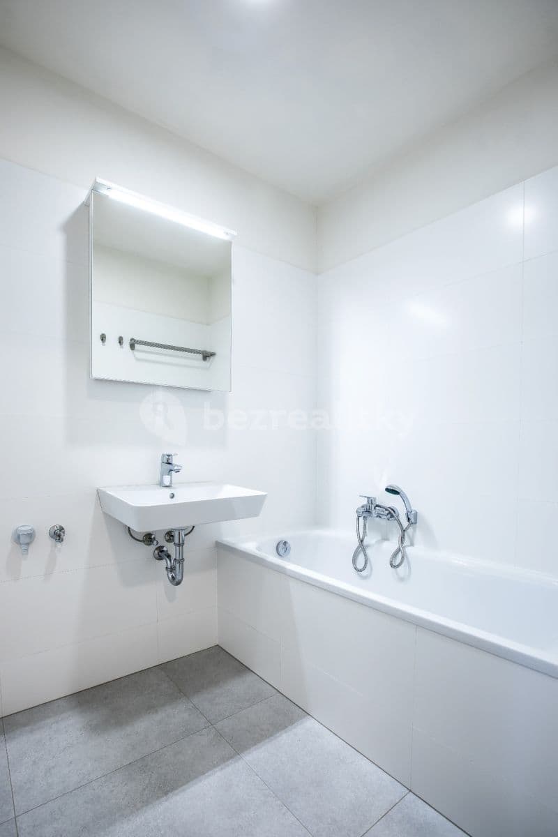 Pronájem bytu 2+1 56 m², Jungmannova, Liberec, Liberecký kraj Pronájem bytu 2+1 56 m², Jungmannova, Liberec, Liberecký kraj