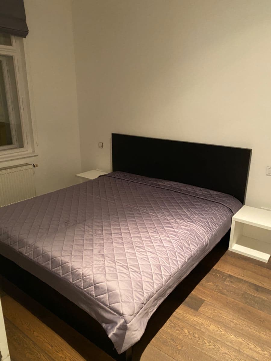 Pronájem bytu 3+kk 70 m², Korunní, Praha, Praha Pronájem bytu 3+kk 70 m², Korunní, Praha, Praha