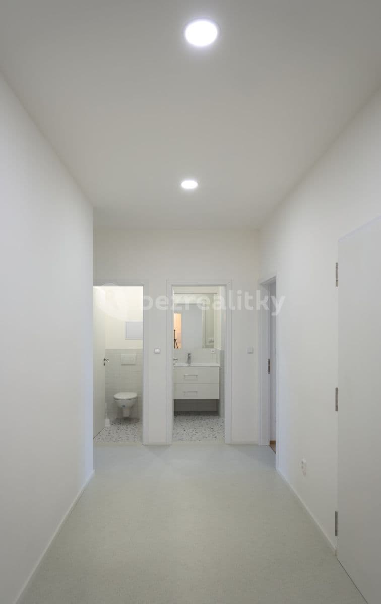 Pronájem bytu 3+1 105 m², Štolcova, Brno, Jihomoravský kraj Pronájem bytu 3+1 105 m², Štolcova, Brno, Jihomoravský kraj