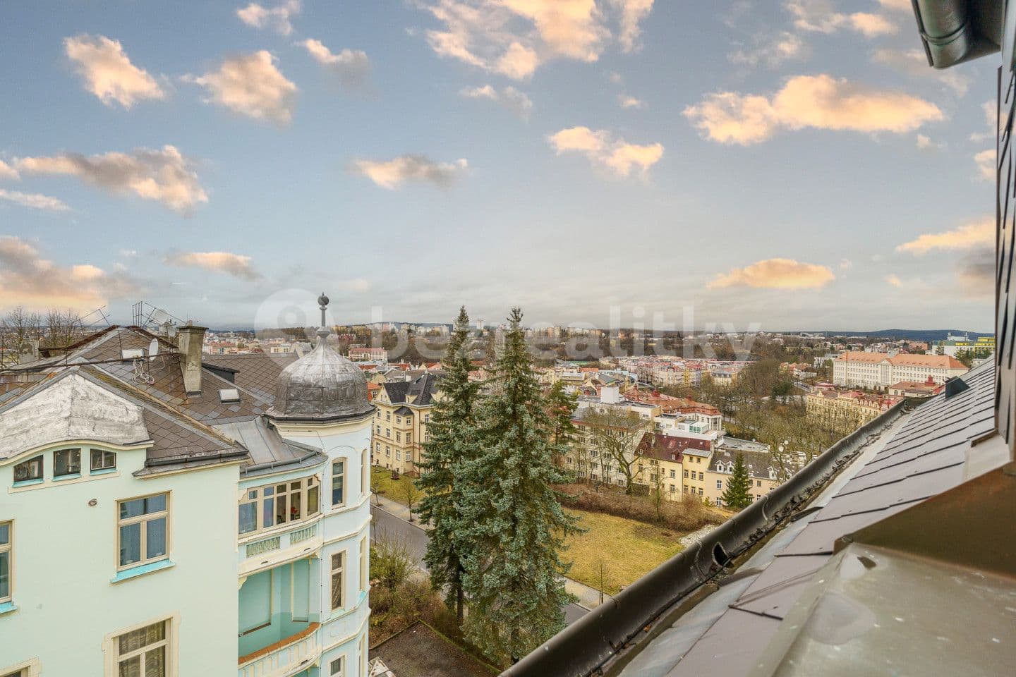 Prodej bytu 3+1 173 m², Krále Jiřího, Karlovy Vary, Karlovarský kraj