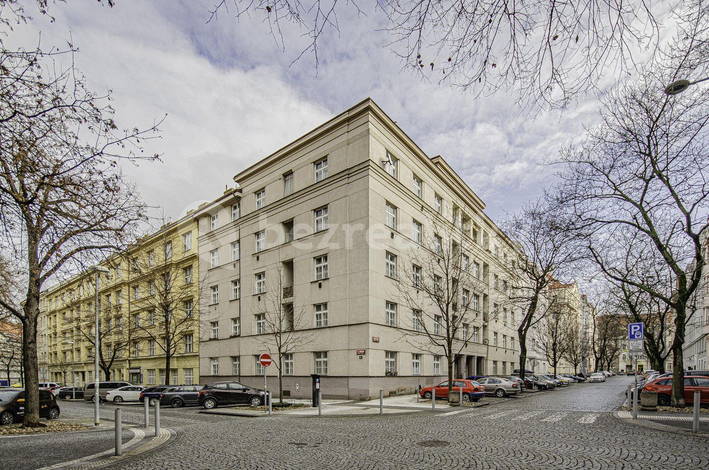 Prodej bytu 2+1 78 m², Národní obrany, Praha, Praha