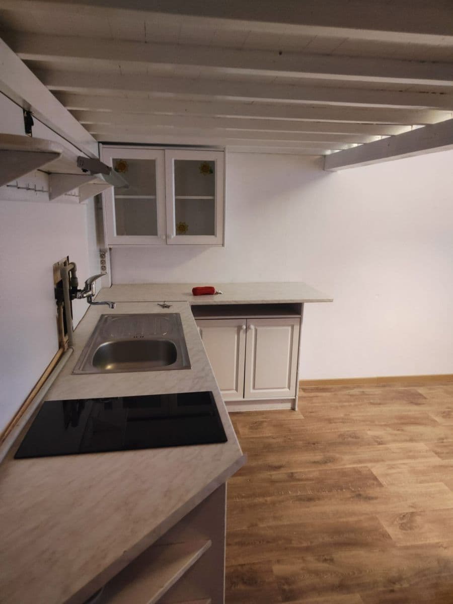 Pronájem bytu Garsoniéra 18 m², Kodaňská, Praha, Praha Pronájem bytu Garsoniéra 18 m², Kodaňská, Praha, Praha