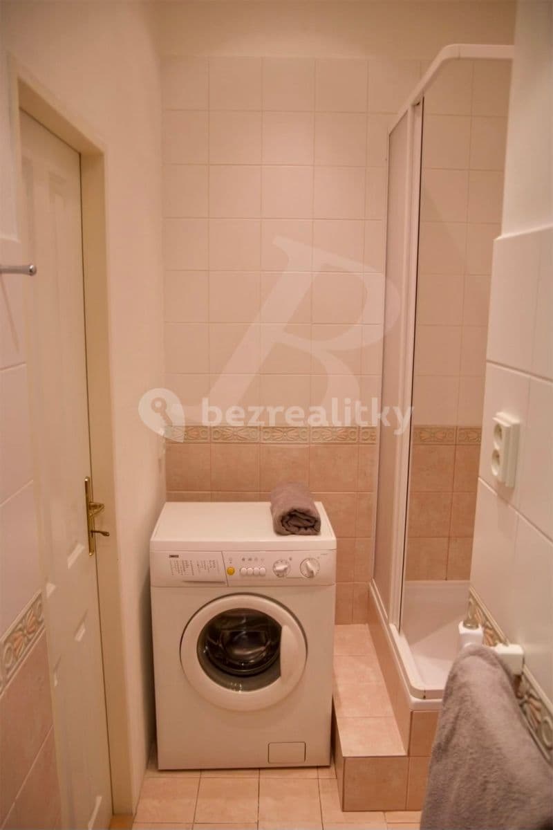 Pronájem bytu 1+kk 31 m², Na Kozačce, Praha, Praha Pronájem bytu 1+kk 31 m², Na Kozačce, Praha, Praha