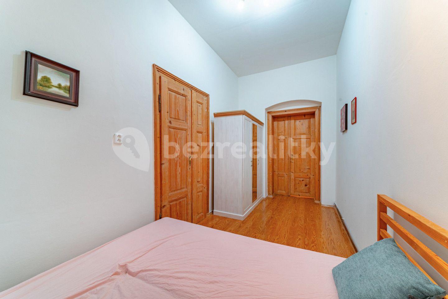 Prodej bytu 2+1 56 m², Na Vyhlídce, Karlovy Vary, Karlovarský kraj