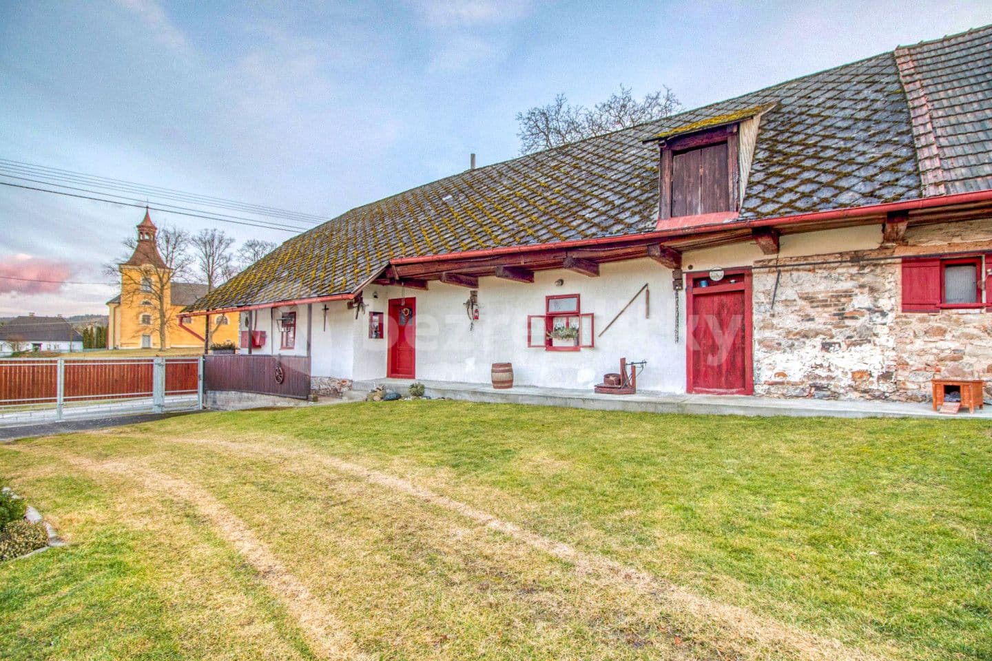Prodej domu 330 m², pozemek 6.352 m², Lhota pod Radčem, Plzeňský kraj