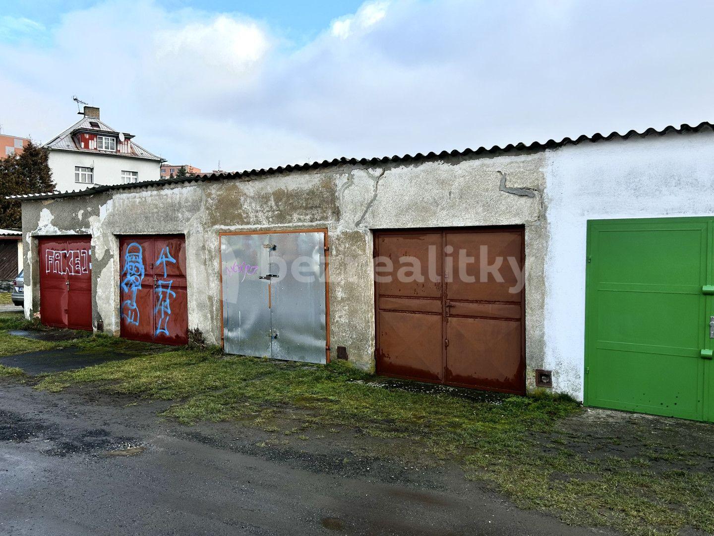 Prodej garáže 19 m², Boženy Němcové, Cheb, Karlovarský kraj
