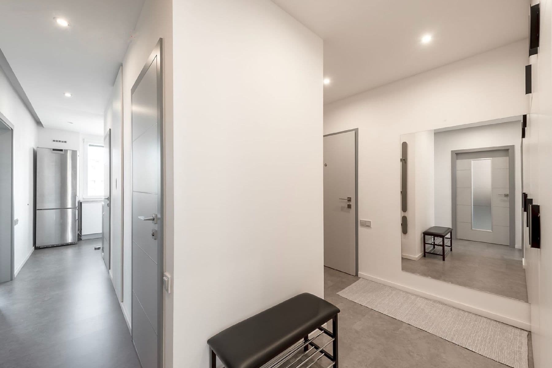 Pronájem bytu 3+1 83 m², Zárubova, Praha, Praha Pronájem bytu 3+1 83 m², Zárubova, Praha, Praha