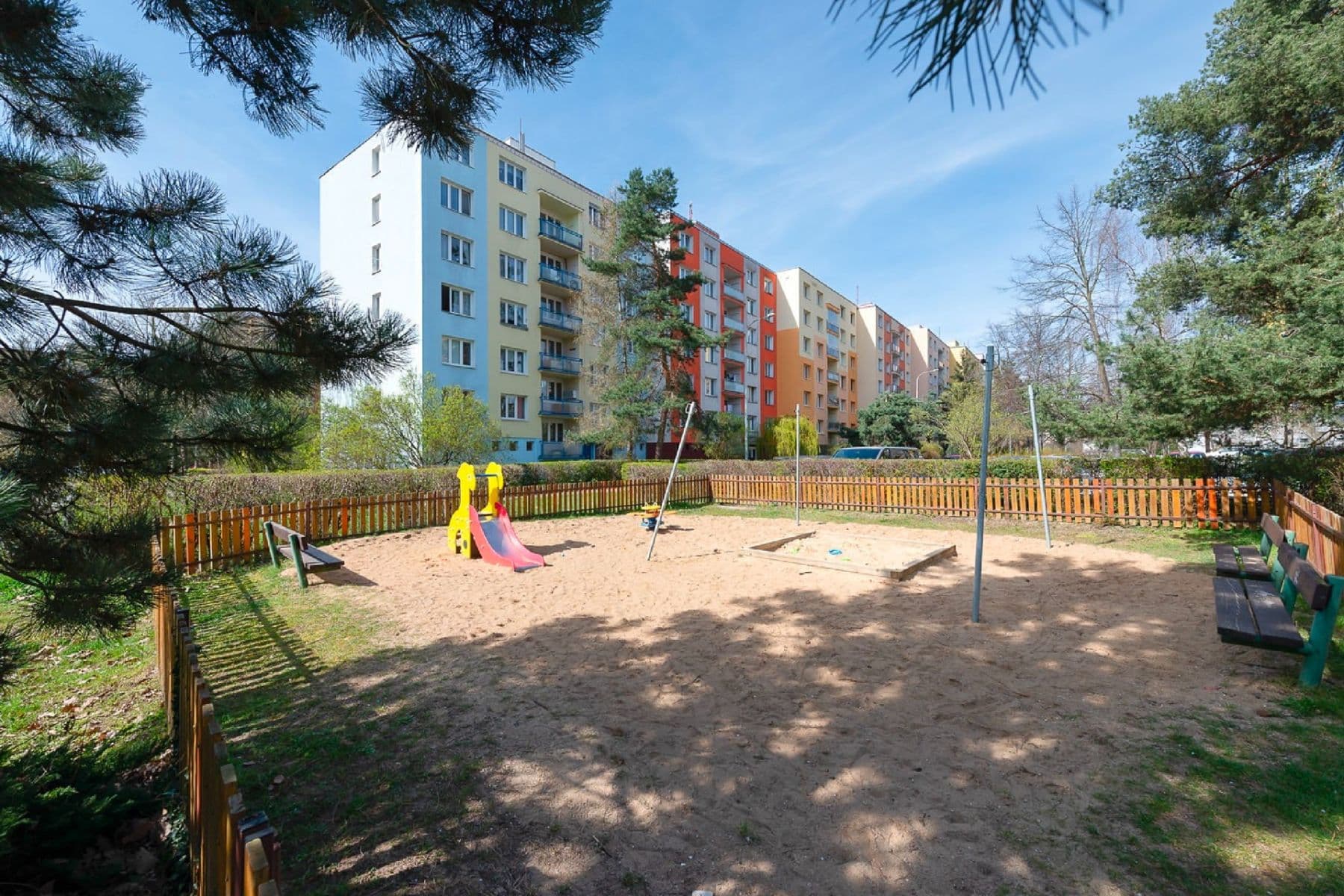 Pronájem bytu 3+1 83 m², Zárubova, Praha, Praha Pronájem bytu 3+1 83 m², Zárubova, Praha, Praha