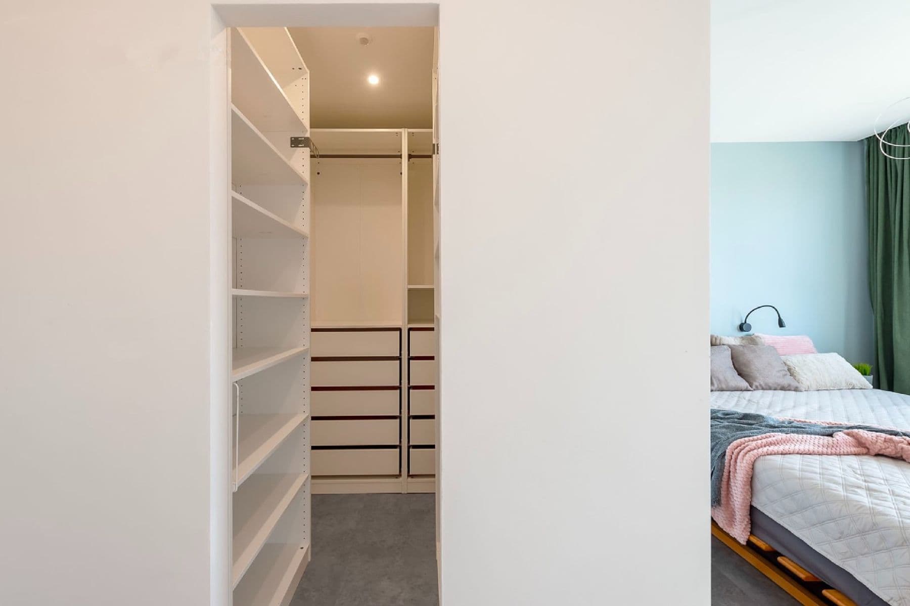 Pronájem bytu 3+1 83 m², Zárubova, Praha, Praha Pronájem bytu 3+1 83 m², Zárubova, Praha, Praha