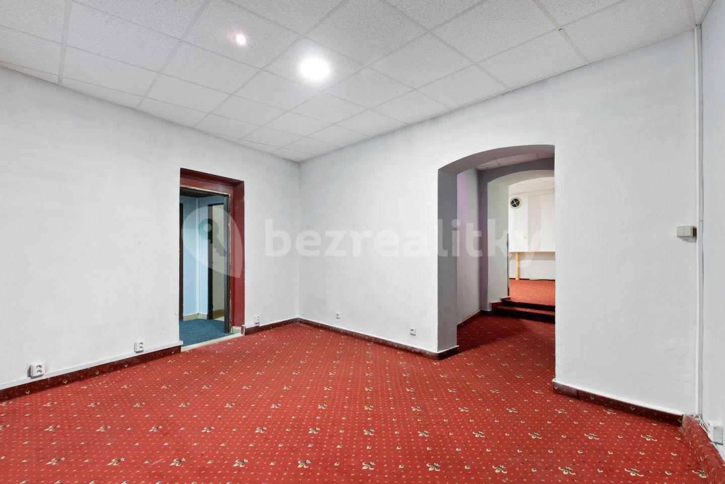 Prodej domu 489 m², pozemek 338 m², Mikovcova, Česká Lípa, Liberecký kraj