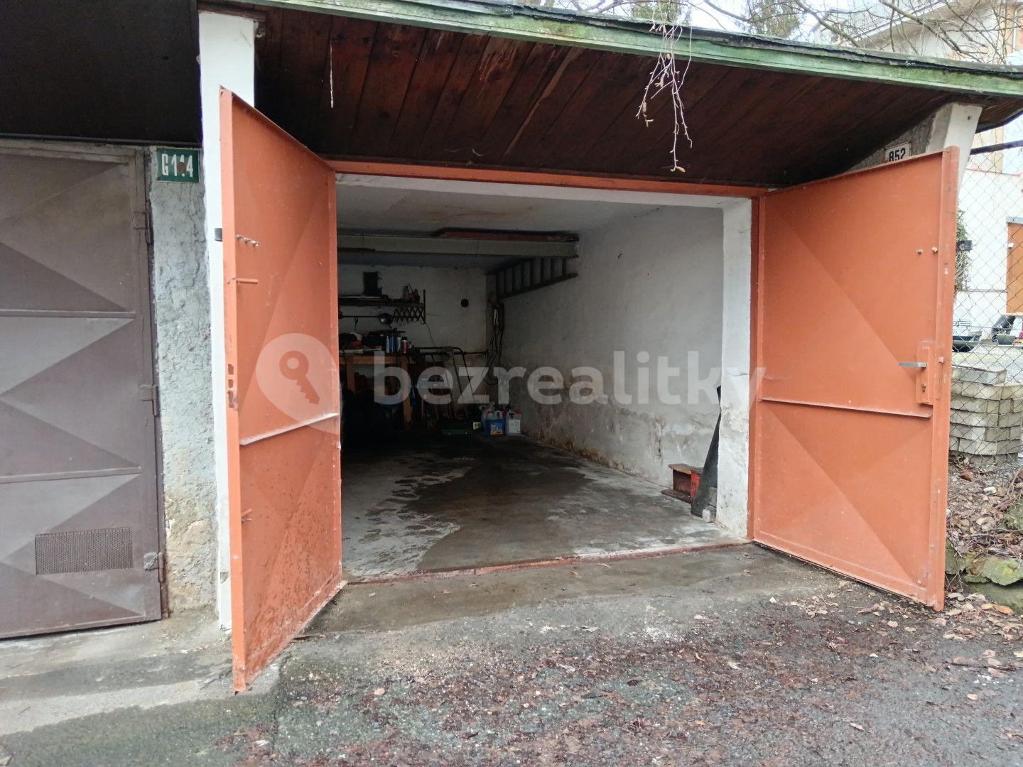 Prodej garáže 24 m², Karlovy Vary, Karlovarský kraj