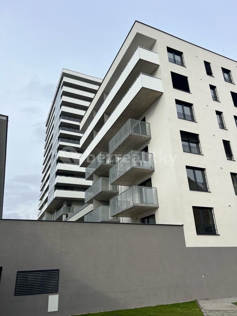 Pronájem bytu 1+kk 32 m², Bratislavská, Brno, Jihomoravský kraj Pronájem bytu 1+kk 32 m², Bratislavská, Brno, Jihomoravský kraj