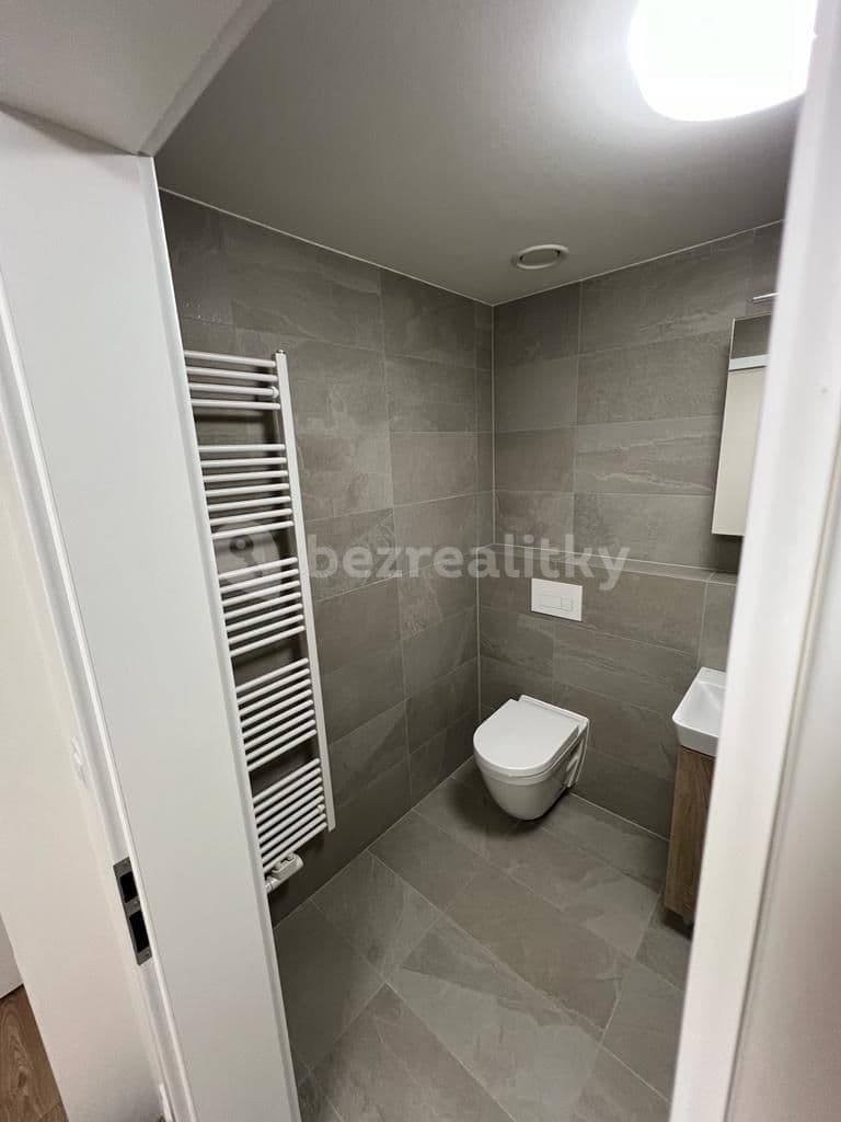 Pronájem bytu 1+kk 32 m², Bratislavská, Brno, Jihomoravský kraj Pronájem bytu 1+kk 32 m², Bratislavská, Brno, Jihomoravský kraj