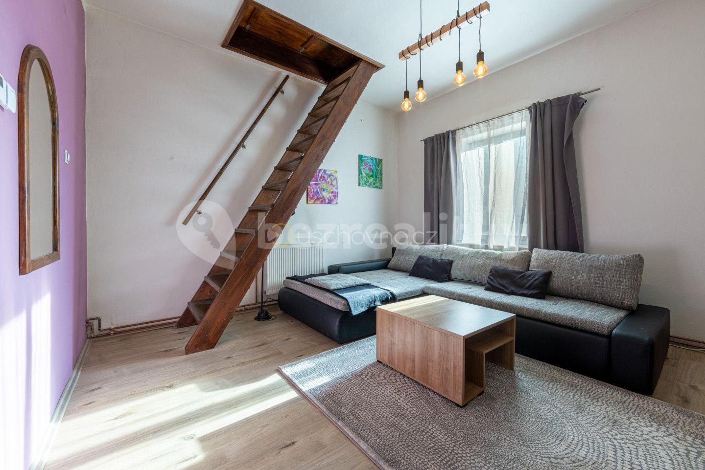 Prodej domu 62 m², pozemek 62 m², nám. 17. listopadu, Karlovy Vary, Karlovarský kraj